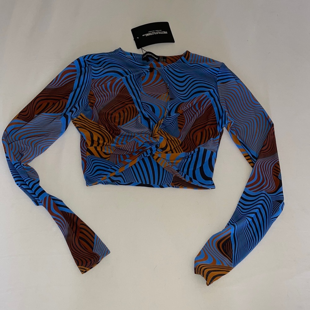 PLT full sleeve crop top